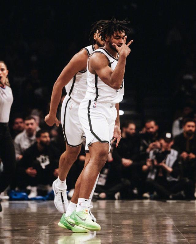 水果机-【现场】哈登重返布鲁克林遭嘘 平民篮网掀翻快艇