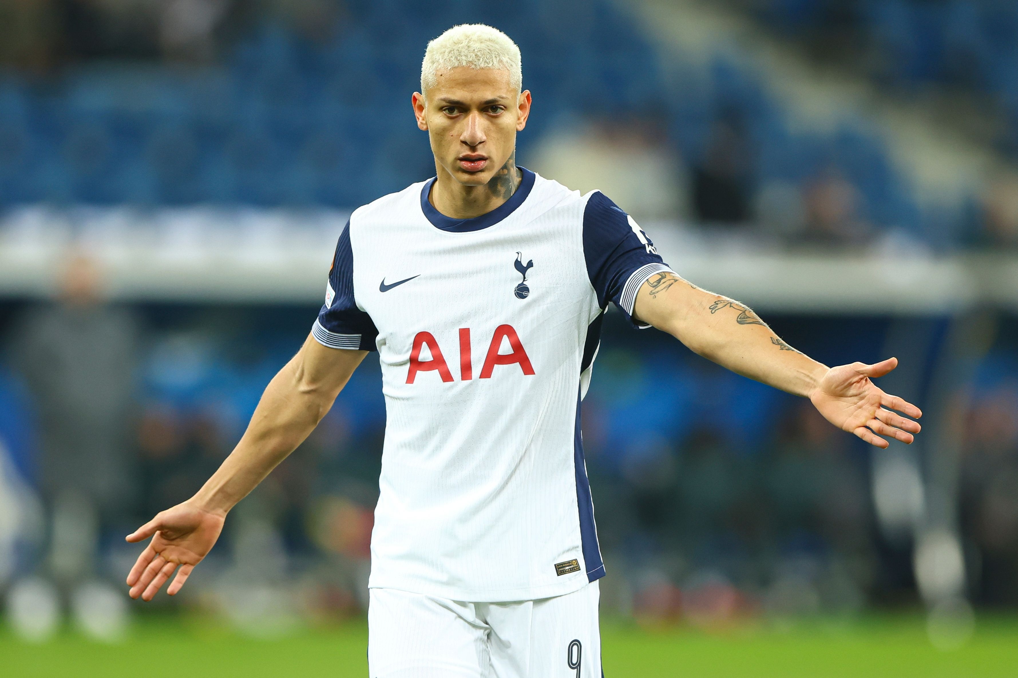 水果机电脑版-4年前5800万欧购入！ESPN：热刺和里沙利松商讨本赛季结束后离队